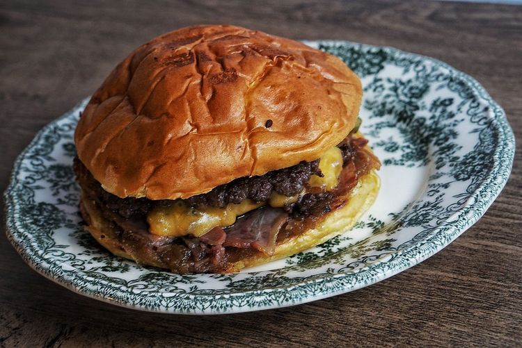 Irene’s Burger 🥓