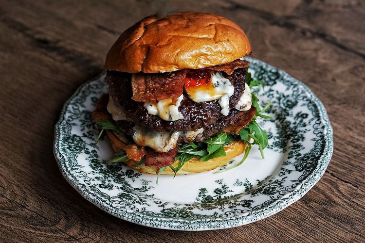 Gorgonzola Burger