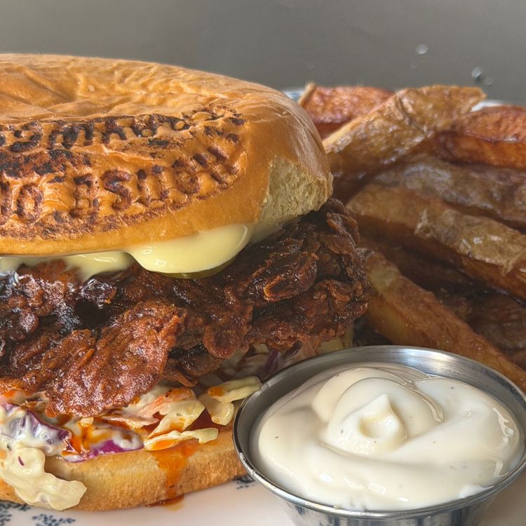 Nashville Hot Chicken Burger 🌶️